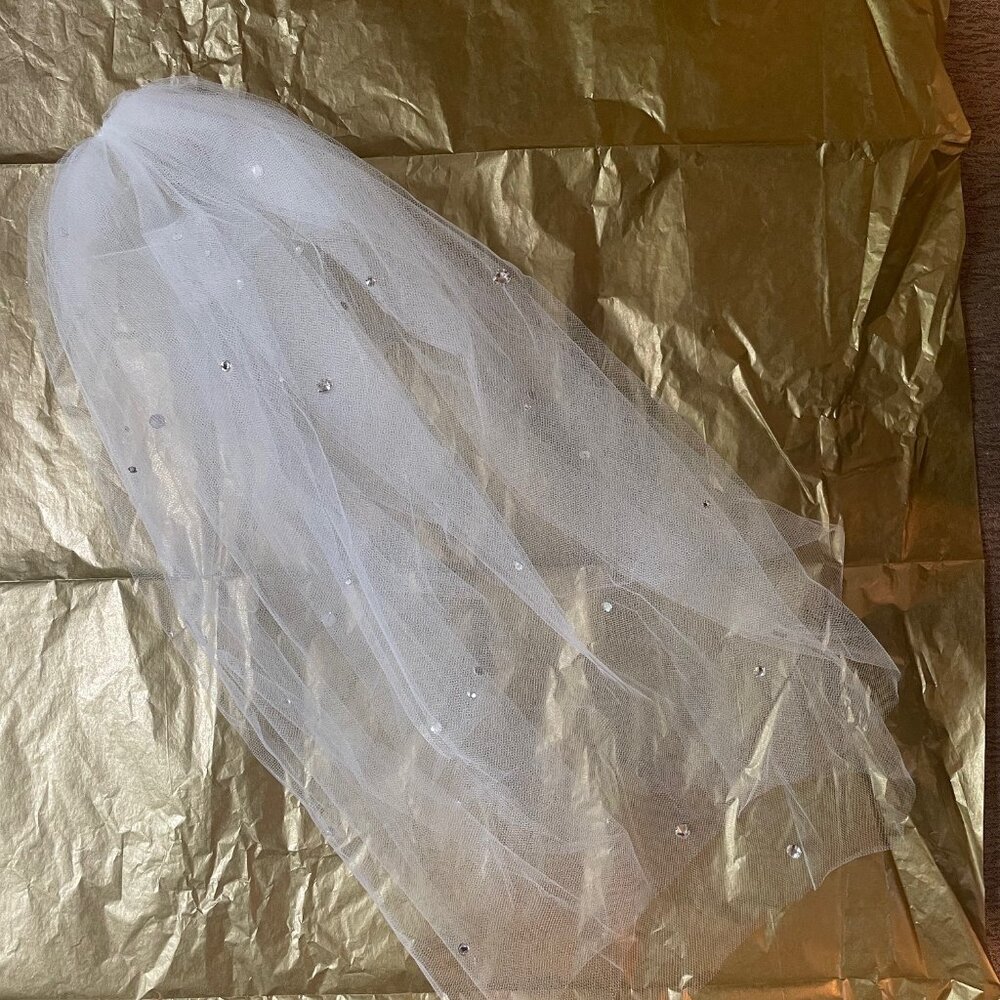 Twigs & Honey Mini-Crystal Bridal Veil